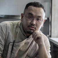 Ngoc Suong Restaurant Employee Vinh le's profile photo