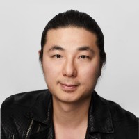 Figure3 Employee Steve Tsai's profile photo
