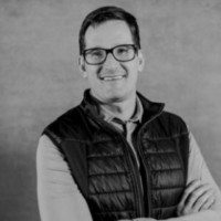 Anton Toth Email & Phone Number
