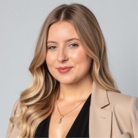 Hannah Lies Email