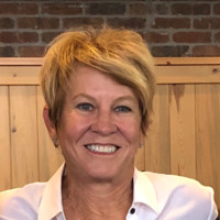 Sandy Curry Email & Phone Number