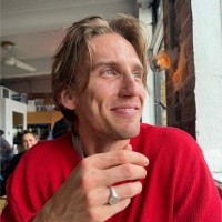Sam Oliver Email