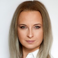 Aneta Saxton Email