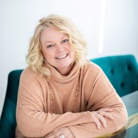 Simp*L Consulting  "Short-term rentals. Long-term success." Employee Kellie Simpson's profile photo