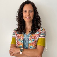 Cláudia Vieira Email