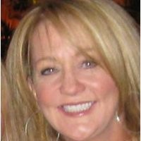 FunnelFuel Employee Jenny Gomatos's profile photo