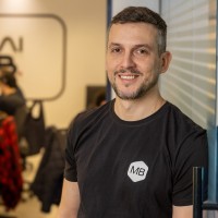 Mercado Bitcoin Employee Giresse Contini's profile photo