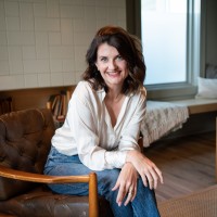 Claire Reed Email & Phone Number
