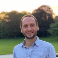 SkyReal Employee Roman Calvo's profile photo