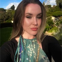 David Donahue Employee Maya Lake's profile photo