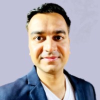 Diyar United Company Employee Naresh Makhija's profile photo