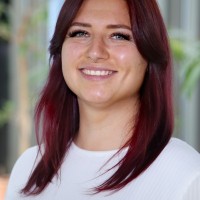 BG Klinik Ludwigshafen Employee Jennifer Schied's profile photo