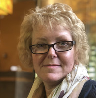 Vivienne Pearson Email
