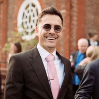 Vinicius Pintos Email
