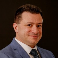 Marco Riva Email
