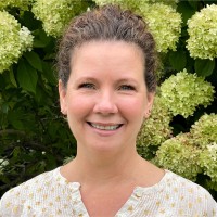 Learning Express Toys Employee Nina Bryant's profile photo