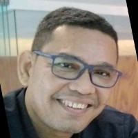 Toni Simanjuntak Email