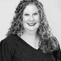 Jennifer Gruebner Email