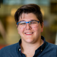 Symmetri Marketing Group Employee Laurie Markowski's profile photo