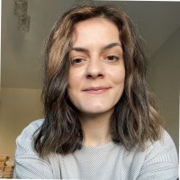 Anamaria Brinaru Email