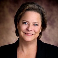 Email e telefono di Diane Long