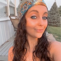 Ariel Moore Email & Phone Number