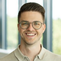 Dominic Bisschop Email & Phone Number