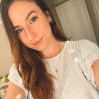 AGRX Employee Vivien Nagy Berta's profile photo