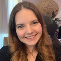 Mountaintop Studios Employee Caitlin N.'s profile photo