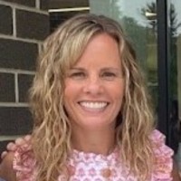 Distilled Leadership Employee Susan Shubert's profile photo