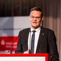 Andreas Knaul Email & Phone Number