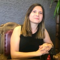 Merve Akyol Email