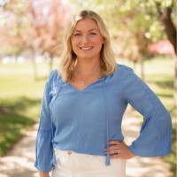 Sample Supports Employee Sara Burnett's profile photo