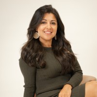 Gesenia Alvarado Email