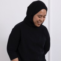 Ninez Ramlan Email & Phone Number