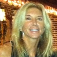 KVLSM LLP Employee Laura Sanders's profile photo