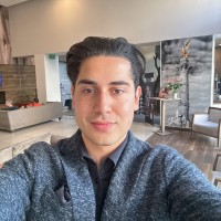 Robert Vardanian Email