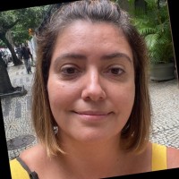 Bruna Accioly Email