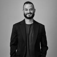 ZARA USA Employee Omar Herrera's profile photo