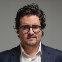 uLIVErsity Employee Alejandro Castañeda Negrete's profile photo