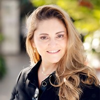 Nina Webb Email & Phone Number