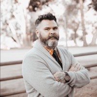 Luke Dean Email