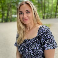 Iryna Piskunova Email