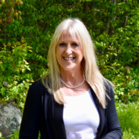 Sandy Trudeau Email & Phone Number