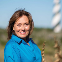 Deanna Dorman Email & Phone Number