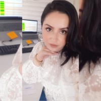 Esma Demir Email
