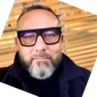 Loic Ruelland Email
