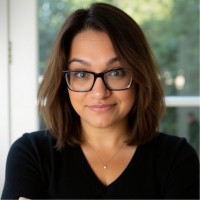 Dominique Romano Email