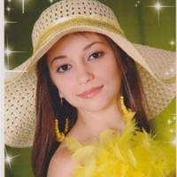 Yaineri Bracero Email & Phone Number