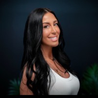 Leverage Companies Employee Nicolette Panecki's profile photo